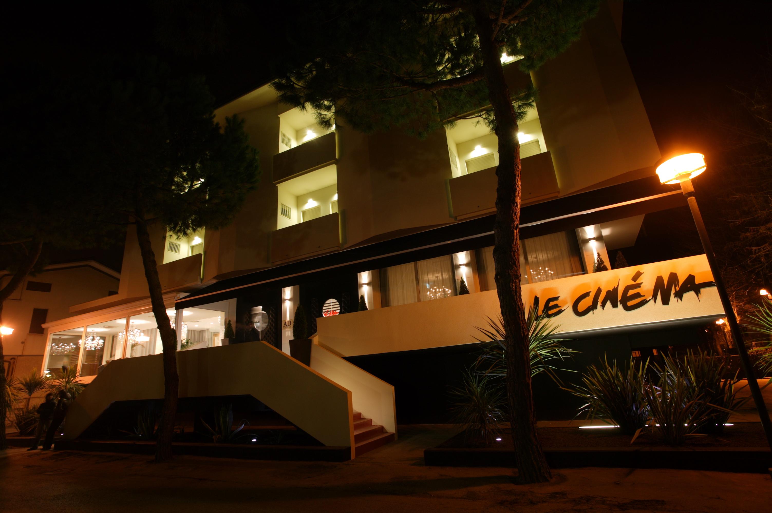 Hotel Le Cinema Gatteo a Mare Exteriör bild