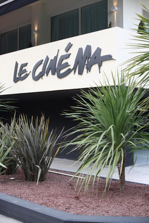 Hotel Le Cinema Gatteo a Mare Exteriör bild
