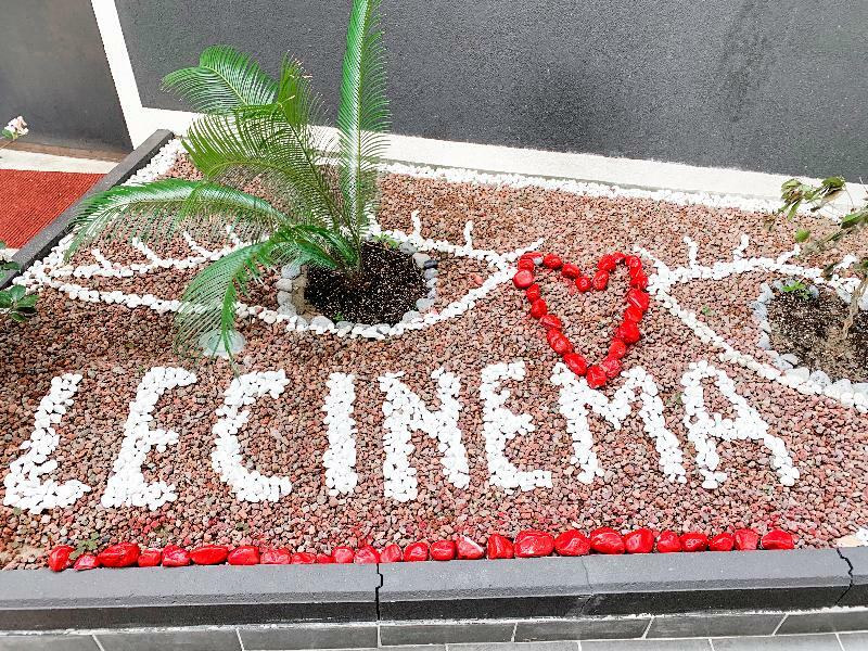 Hotel Le Cinema Gatteo a Mare Exteriör bild